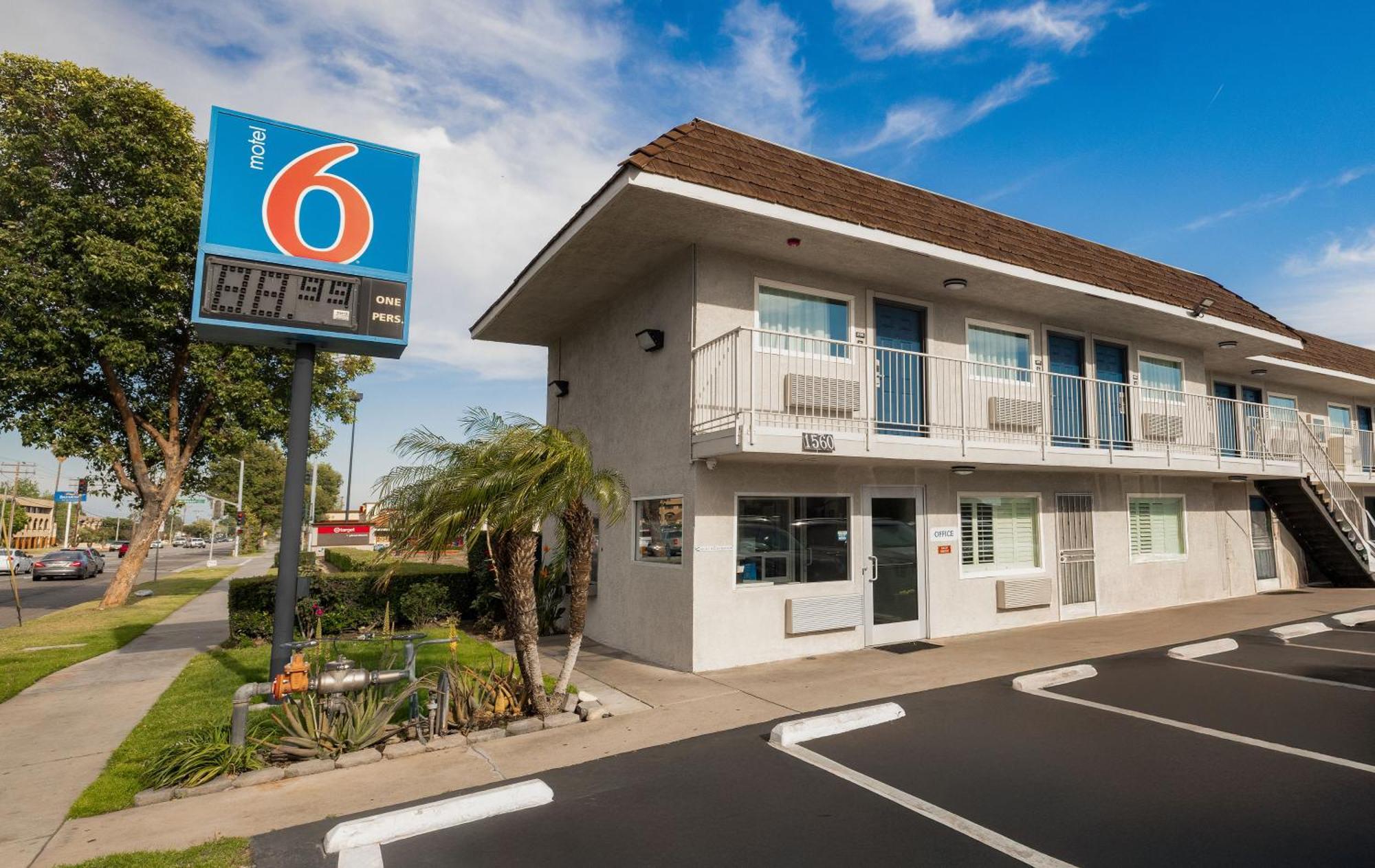 Motel 6 Ontario Airport Extérieur photo