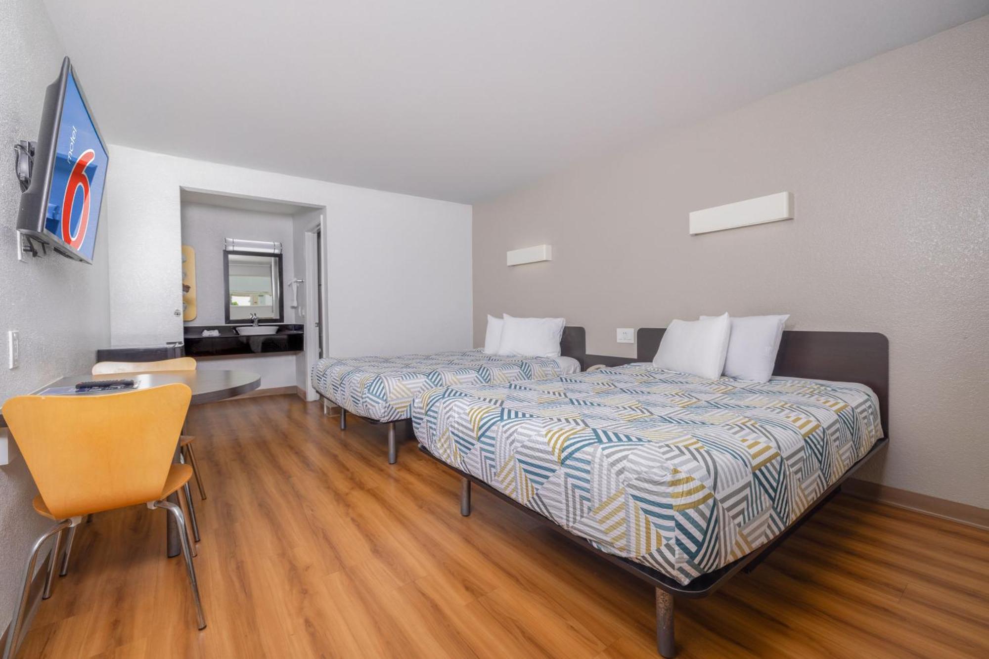 Motel 6 Ontario Airport Extérieur photo