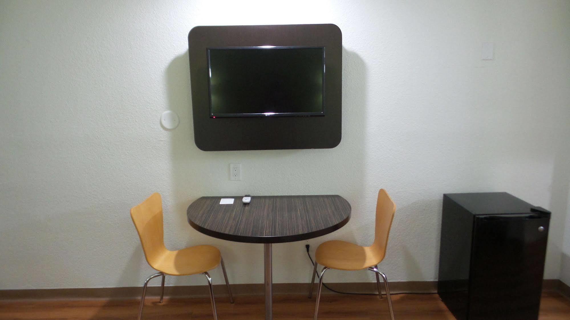 Motel 6 Ontario Airport Extérieur photo