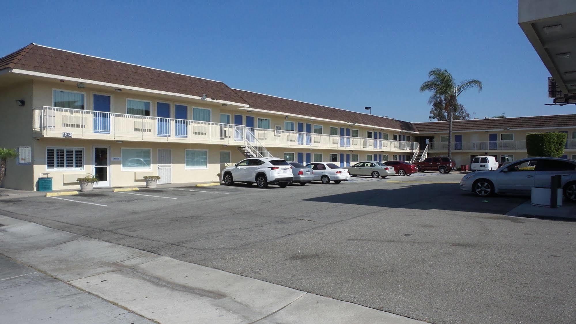 Motel 6 Ontario Airport Extérieur photo